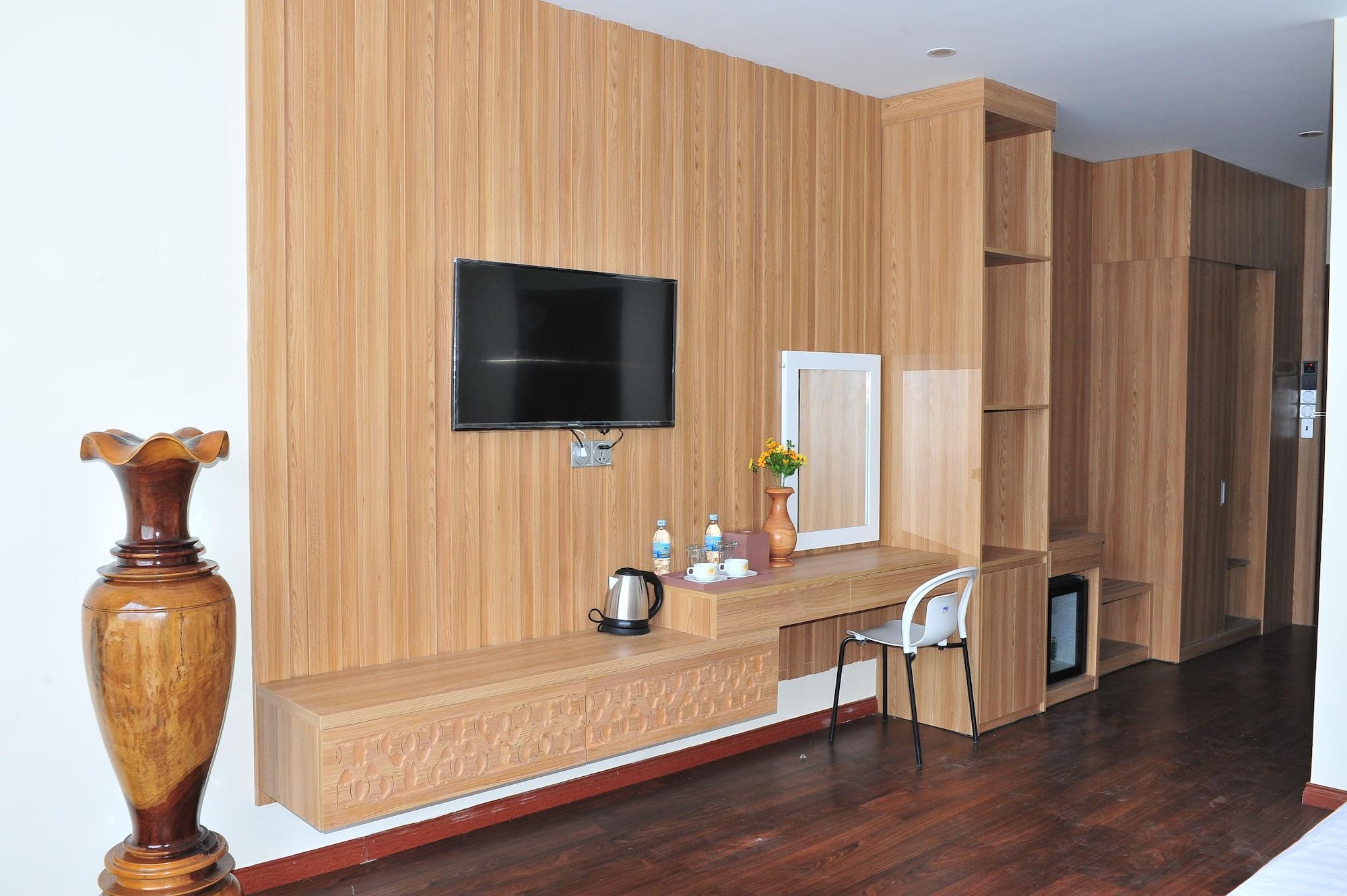 Sen Vang Luxury Hotel Nha Trang Buitenkant foto