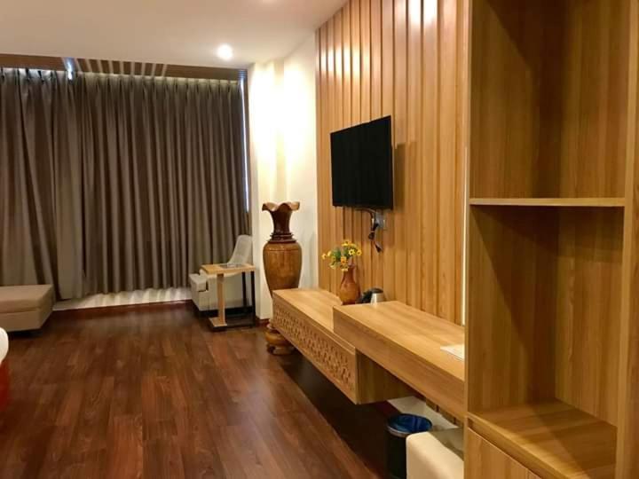 Sen Vang Luxury Hotel Nha Trang Buitenkant foto